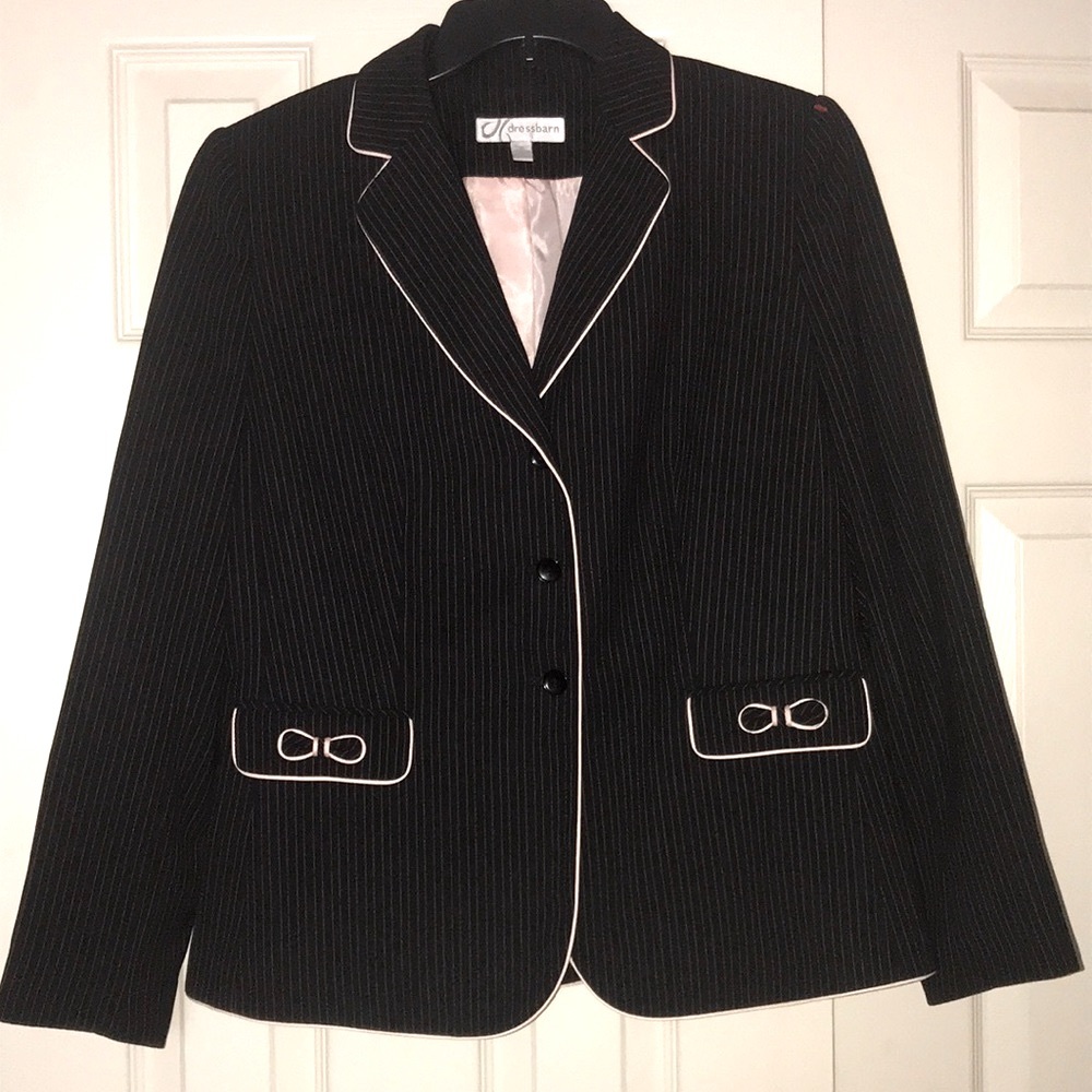 >💜CUTE BLAZER BLACK LIGHT PEACH STRIPES & ACENTS WOMEN’S 10 LIKE NEW CONDITION